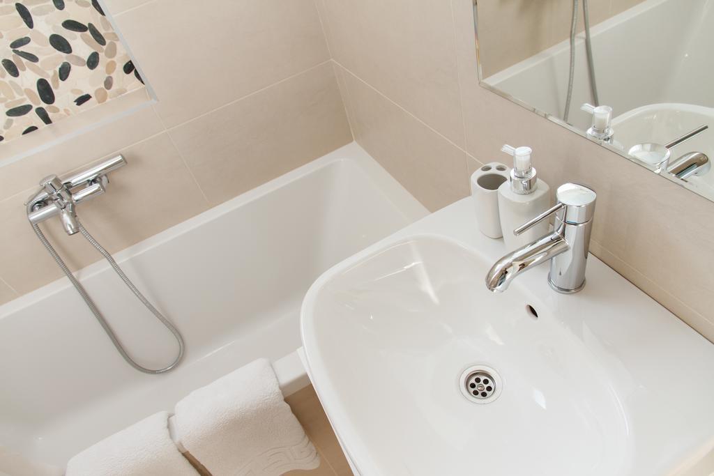 Apartment Slavia District Белград Номер фото